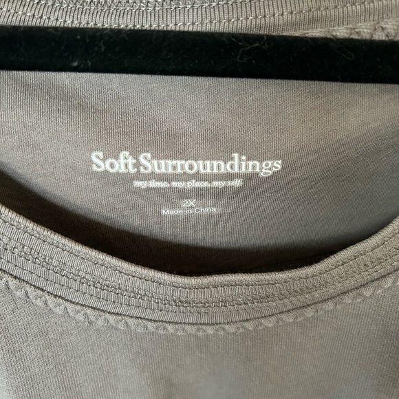 Soft Surroundings Peruvian Pullover - Taupe - 2X - Ruffled Pockets - 3/4 Sleeves - Picture 3 of 8